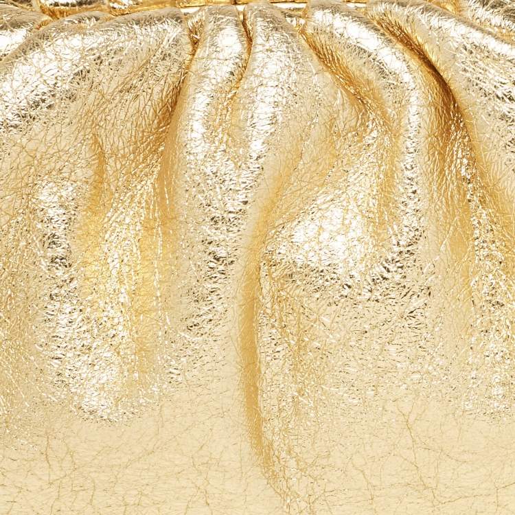 Pre Owned Bottega Veneta Gold Leather Teen The Pouch