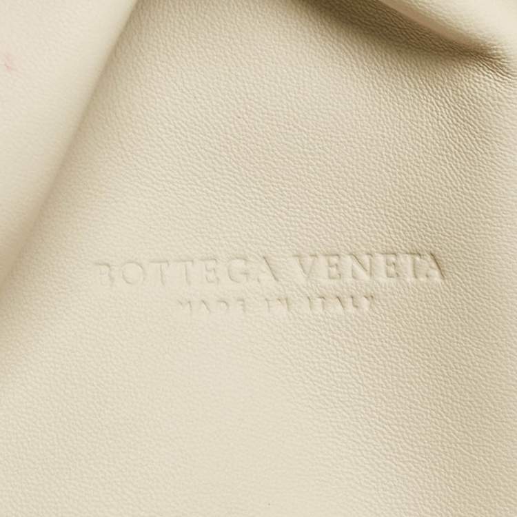 Pre Owned Bottega Veneta Gold Leather Teen The Pouch