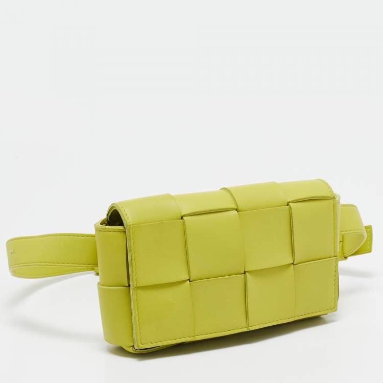 Pre Owned Bottega Veneta Neon Green Leather Intrecciato Cassette Belt Bag