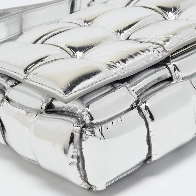 Pre Owned Bottega Veneta Silver Leather Intrecciato Cassette Padded Shoulder Bag
