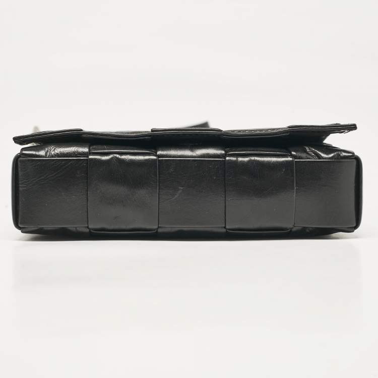 Pre Owned Bottega Veneta Black Intreccio Leather Cassette Crossbody Bag