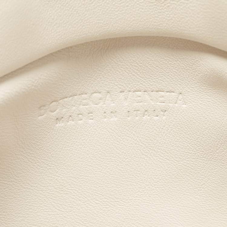 Pre Owned Bottega Veneta White Intrecciato Leather Fold Shoulder Bag