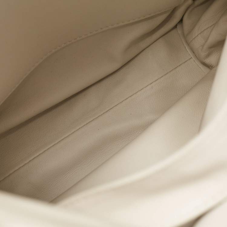 Pre Owned Bottega Veneta White Intrecciato Leather Fold Shoulder Bag