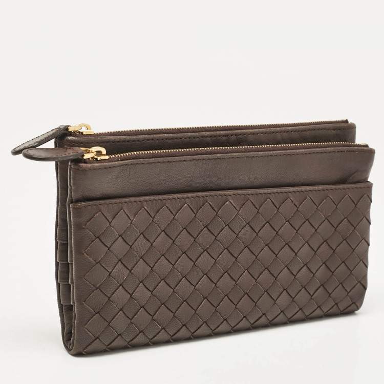 Pre Owned Bottega Veneta Brown Intrecciato Leather Bifold Zip Wallet