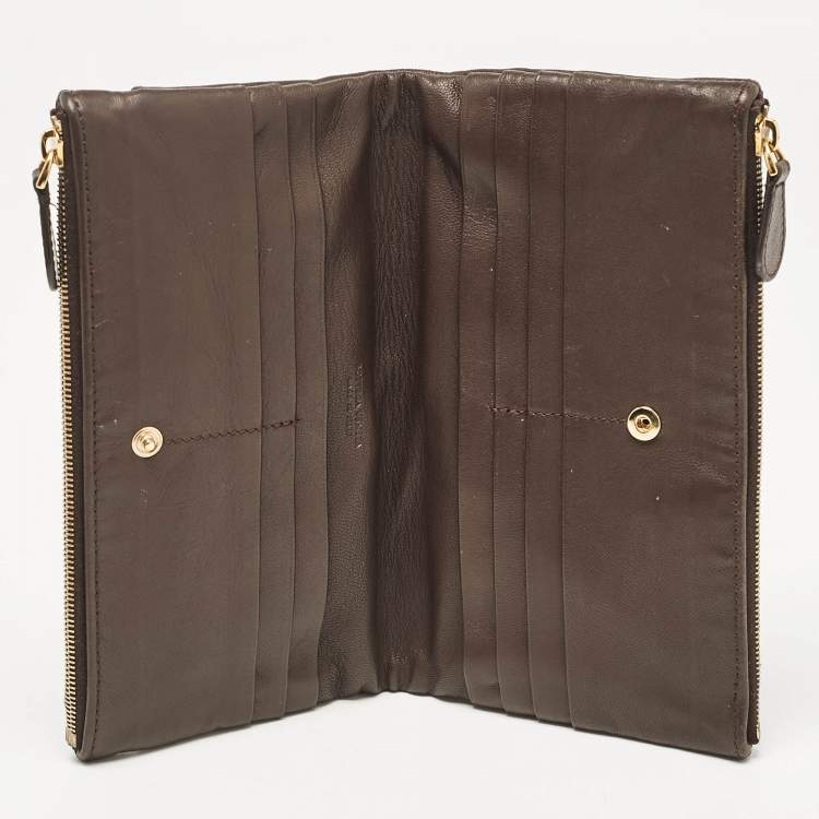 Pre Owned Bottega Veneta Brown Intrecciato Leather Bifold Zip Wallet