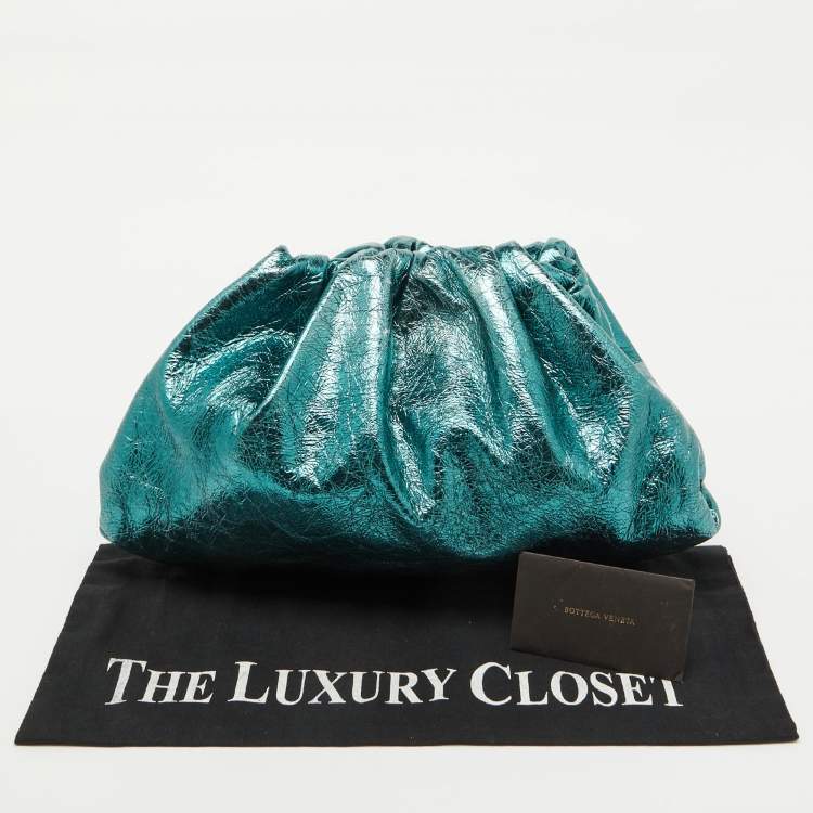Pre Owned Bottega Veneta Metallic Green Leather Teen Pouch Clutch