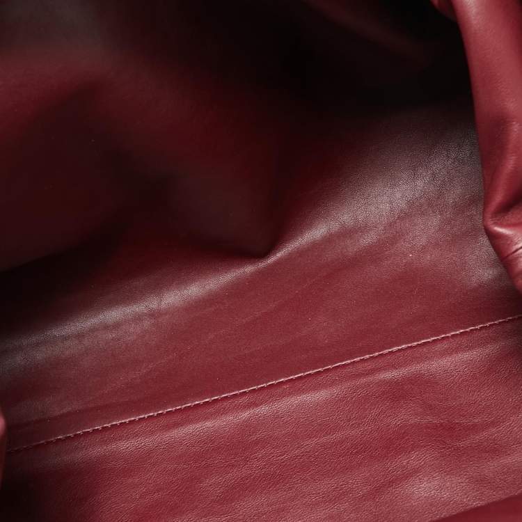 Pre Owned Bottega Veneta Burgundy Leather Leather Teen Pouch 
