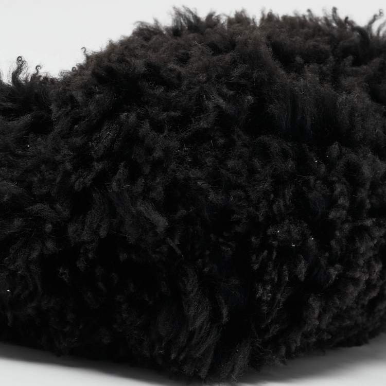 Pre Owned Bottega Veneta Black Shearling Fur Classic The Pouch Chain Clutch