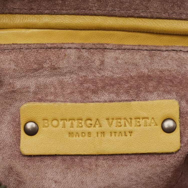 Pre Owned Bottega Veneta Mustard Intrecciato Leather Nodini Crossbody Bag