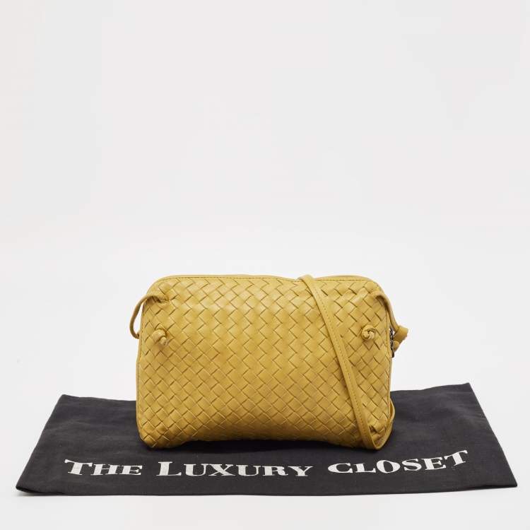 Pre Owned Bottega Veneta Mustard Intrecciato Leather Nodini Crossbody Bag