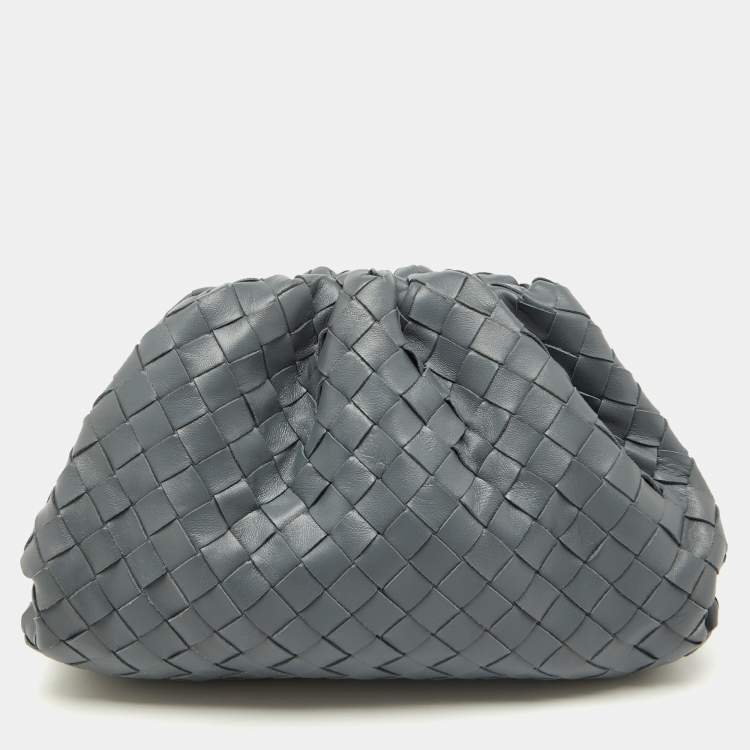 Pre Owned Bottega Veneta Grey Intrecciato Leather Teen Pouch Clutch
