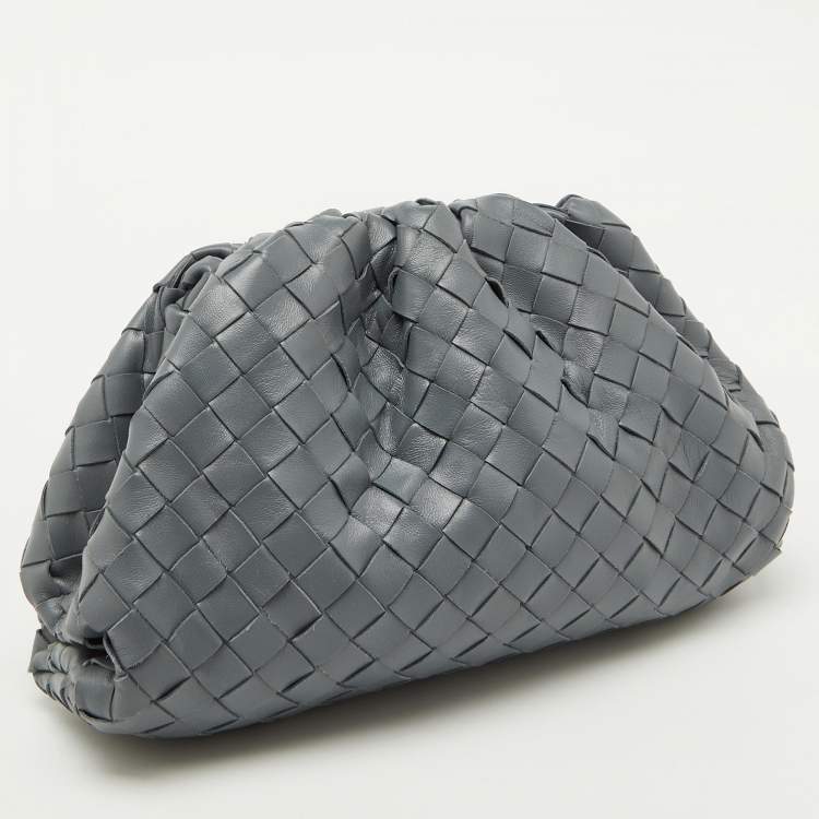 Pre Owned Bottega Veneta Grey Intrecciato Leather Teen Pouch Clutch