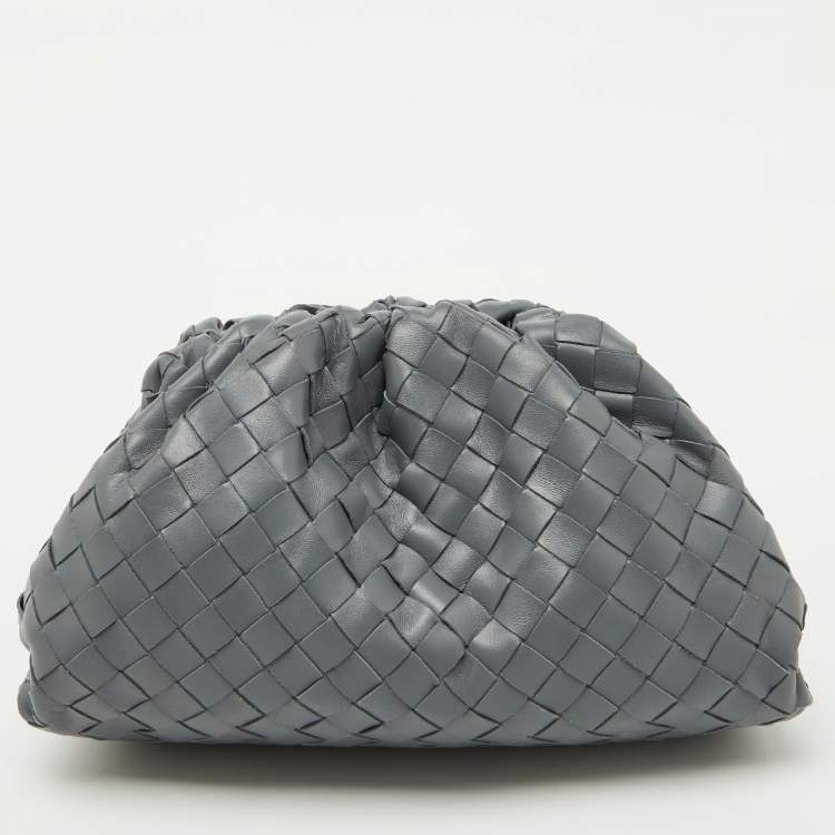 Pre Owned Bottega Veneta Grey Intrecciato Leather Teen Pouch Clutch