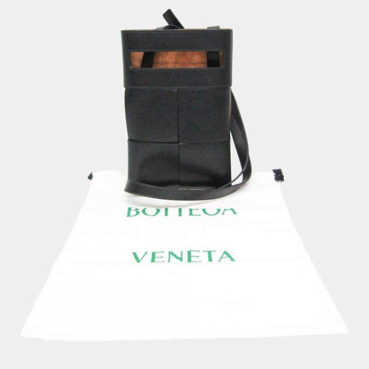 Pre Owned Bottega Veneta Black Leather Maxi Intrecciato Shoulder Bag