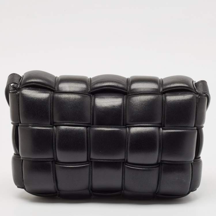 Pre Owned Bottega Veneta Black Leather Classic Cassette Padded Shoulder Bag