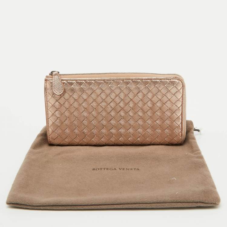 Pre Owned Bottega Veneta Metallic Intrecciato Leather Zip Around Wallet