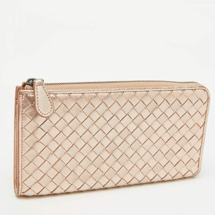Pre Owned Bottega Veneta Metallic Intrecciato Leather Zip Around Wallet