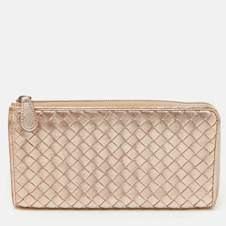 Pre Owned Bottega Veneta Metallic Intrecciato Leather Zip Around Wallet