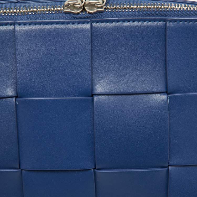 Pre Owned Bottega Veneta Blue Intrecciato Leather Cassette Shoulder Bag