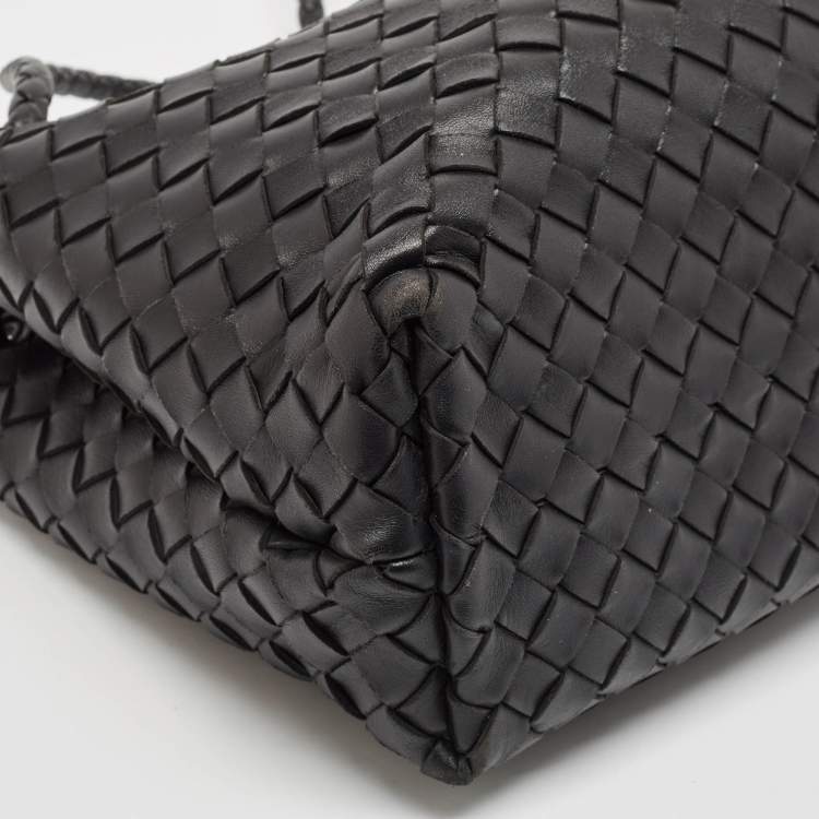 Pre Owned Bottega Veneta Black Intrecciato Leather Medium Andiamo Top Handle Bag