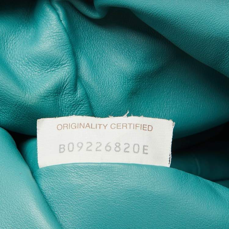 مملوكة مسبقًا Bottega Veneta Turquoise Blue Leather Teen Pouch Clutch