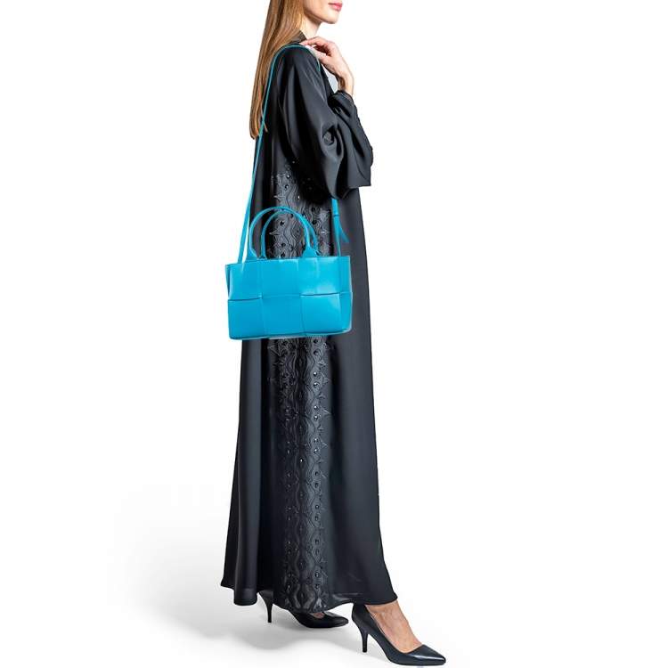 Pre Owned Bottega Veneta Light Blue Intrecciato Leather Mini Arco Tote