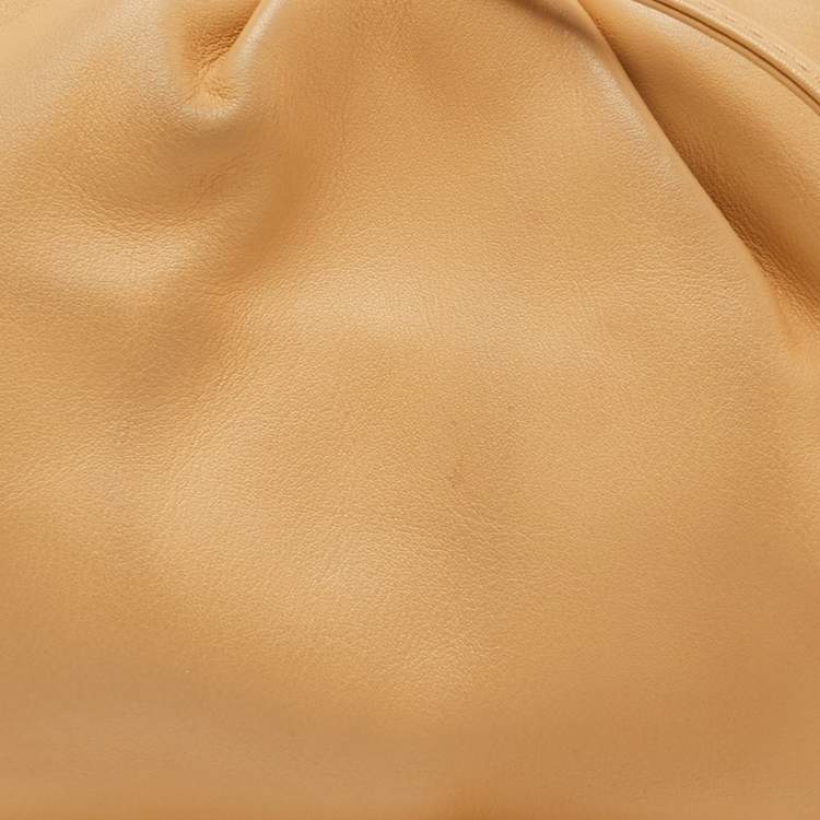 Pre Owned Bottega Veneta Beige Leather Mini Pouch Clutch
