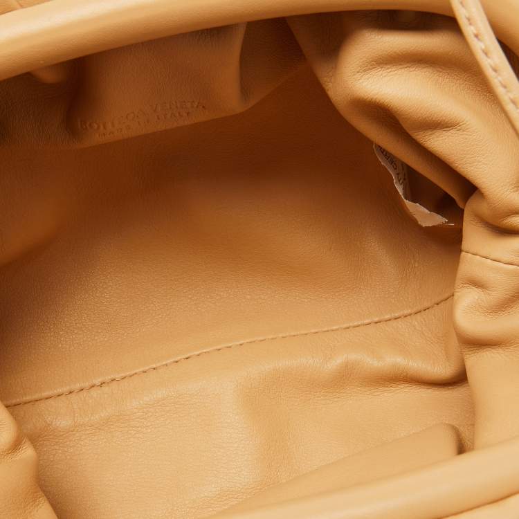 Pre Owned Bottega Veneta Beige Leather Mini Pouch Clutch