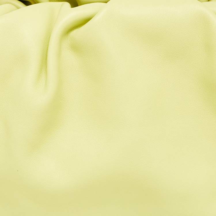 Pre Owned Bottega Veneta Light Green Leather The Chain Pouch Bag