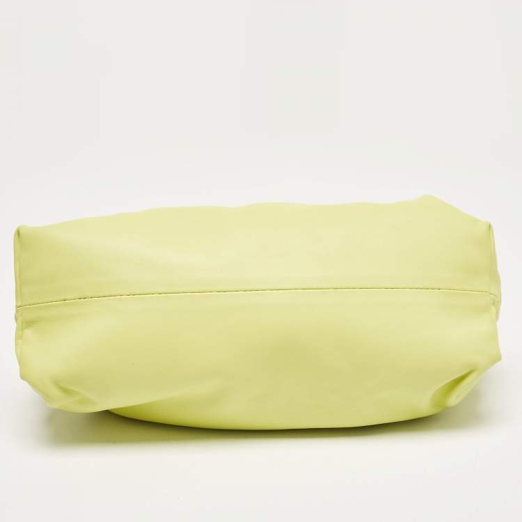 Pre Owned Bottega Veneta Light Green Leather The Chain Pouch Bag