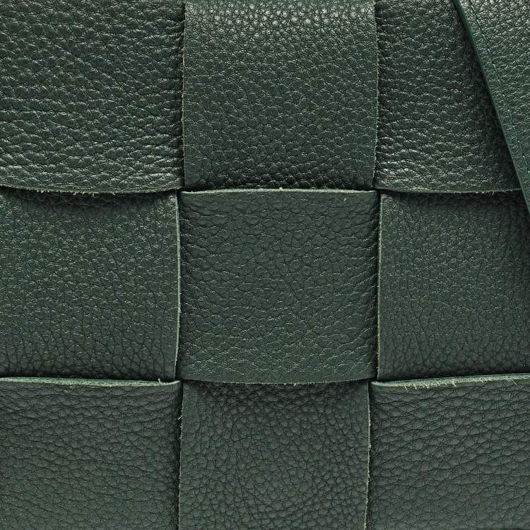 Pre Owned Bottega Veneta Dark Green Interccio Leather Cassette Shoulder Bag