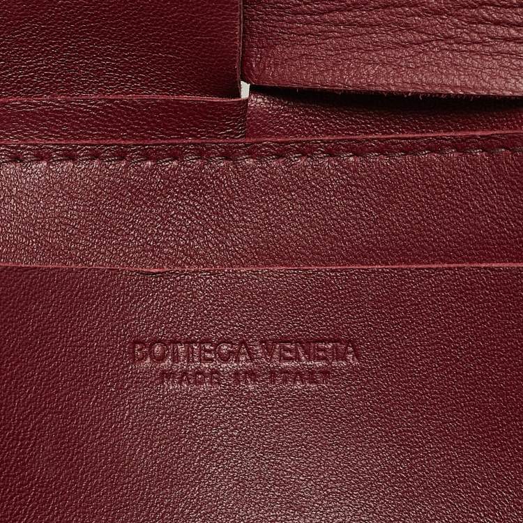 Pre Owned Bottega Veneta Maroon Intrecciato Leather Mini Cassette Belt Bag
