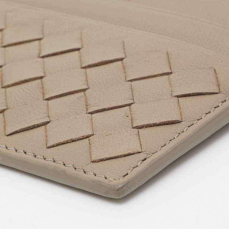 مملوكة مسبقًا Bottega Veneta Beige Intrecciato Leather Card Holder