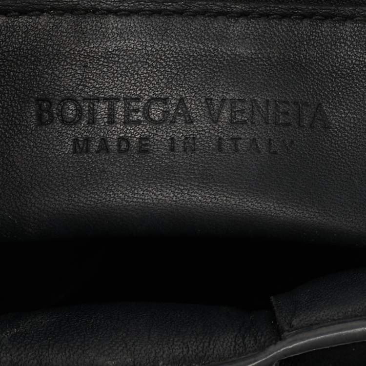 Pre Owned Bottega Veneta Black Intreccio Padded Leather Classic Cassette Shoulder Bag