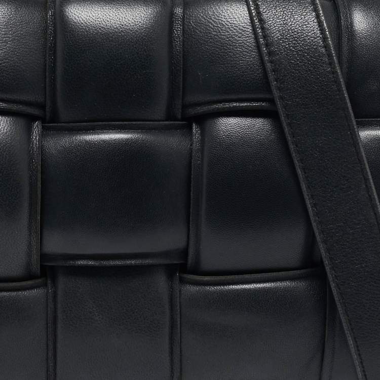 Pre Owned Bottega Veneta Black Intreccio Padded Leather Classic Cassette Shoulder Bag
