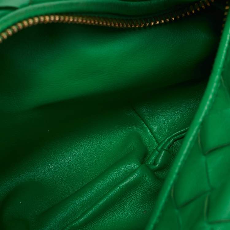 Pre Owned Bottega Veneta Green Intrecciato Leather Mini Jodie Hobo
