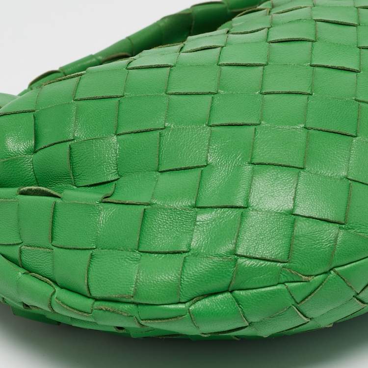 Pre Owned Bottega Veneta Green Intrecciato Leather Mini Jodie Hobo