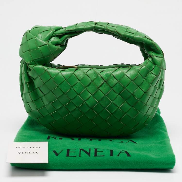 Pre Owned Bottega Veneta Green Intrecciato Leather Mini Jodie Hobo