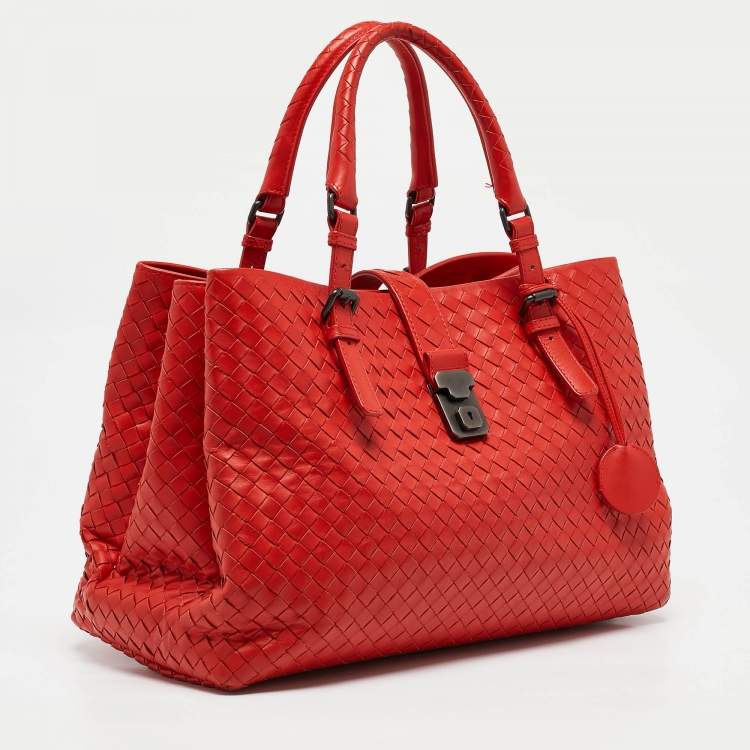 Pre Owned Bottega Veneta Red Intrecciato Leather Medium Roma Tote