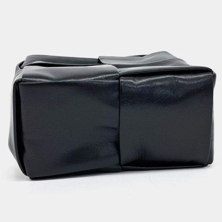 Pre Owned Bottega Veneta Black Leather Cassette Belt Bag