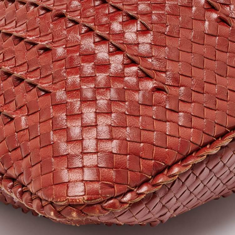 Pre Owned Bottega Veneta Dark Red Twist Intrecciato Leather Large Veneta Hobo