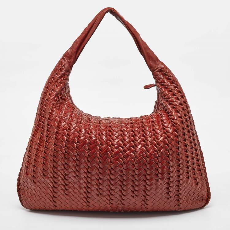 Pre Owned Bottega Veneta Dark Red Twist Intrecciato Leather Large Veneta Hobo