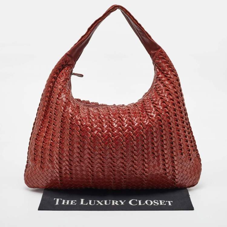 Pre Owned Bottega Veneta Dark Red Twist Intrecciato Leather Large Veneta Hobo