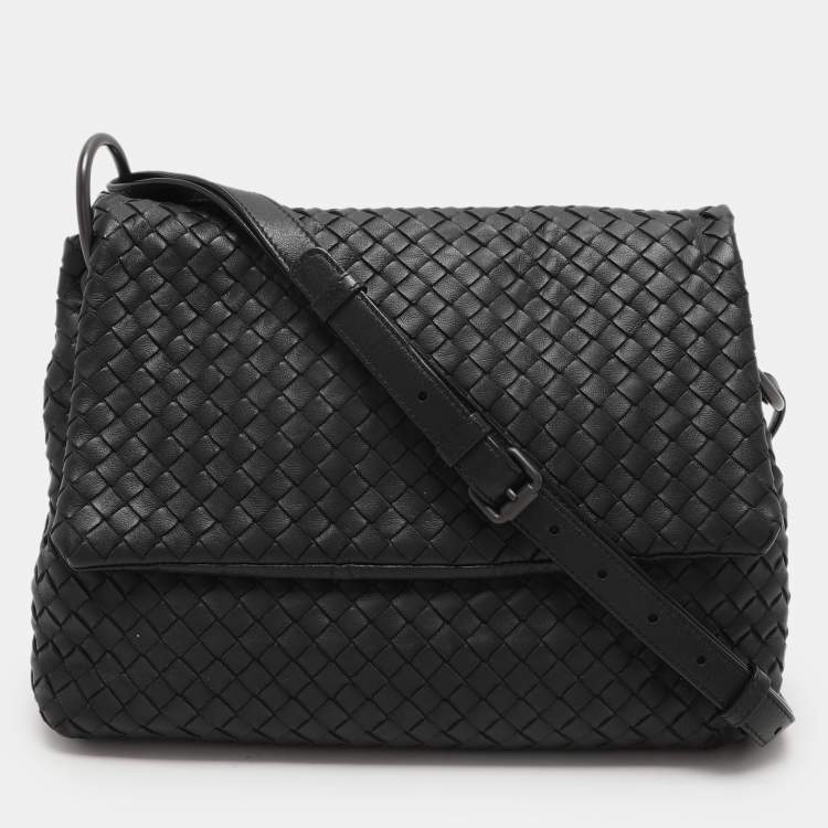 مملوكة مسبقًا Bottega Veneta Black Intrecciato Leather Shoulder Bag