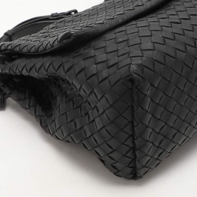 مملوكة مسبقًا Bottega Veneta Black Intrecciato Leather Shoulder Bag