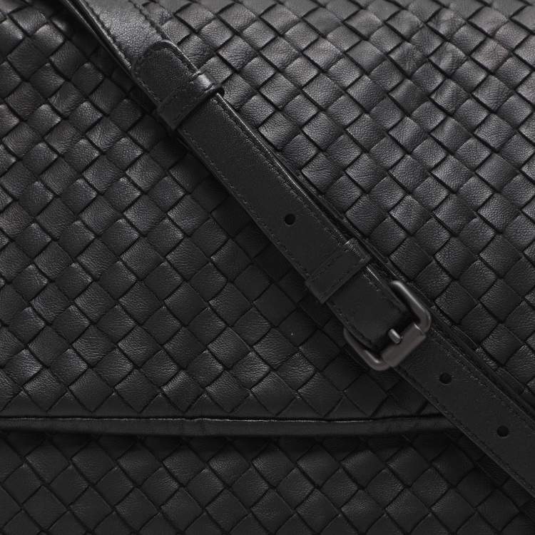 مملوكة مسبقًا Bottega Veneta Black Intrecciato Leather Shoulder Bag