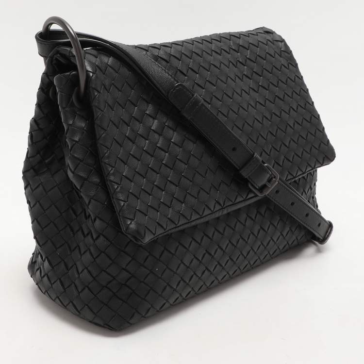 مملوكة مسبقًا Bottega Veneta Black Intrecciato Leather Shoulder Bag