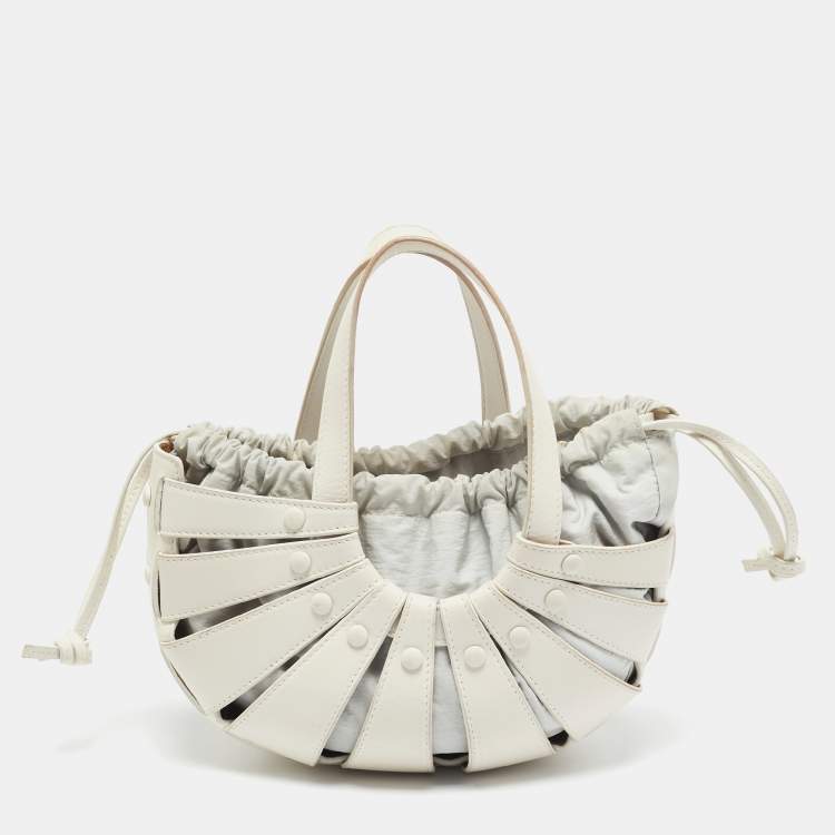 Pre Owned Bottega Veneta Off White Leather Small Shell Bag