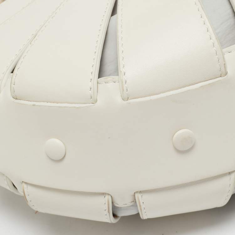 Pre Owned Bottega Veneta Off White Leather Small Shell Bag