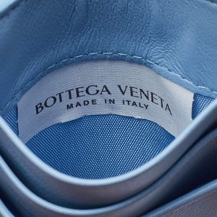Pre Owned Bottega Veneta Light Blue Leather Cassette Zip Card Holder
